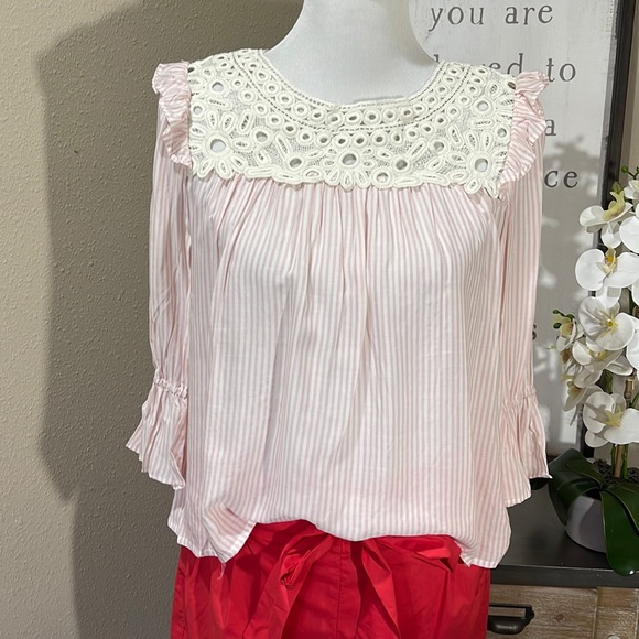 Pink and White Striped Blouse with Lace Detail TRN28 - Picture 1 of 5